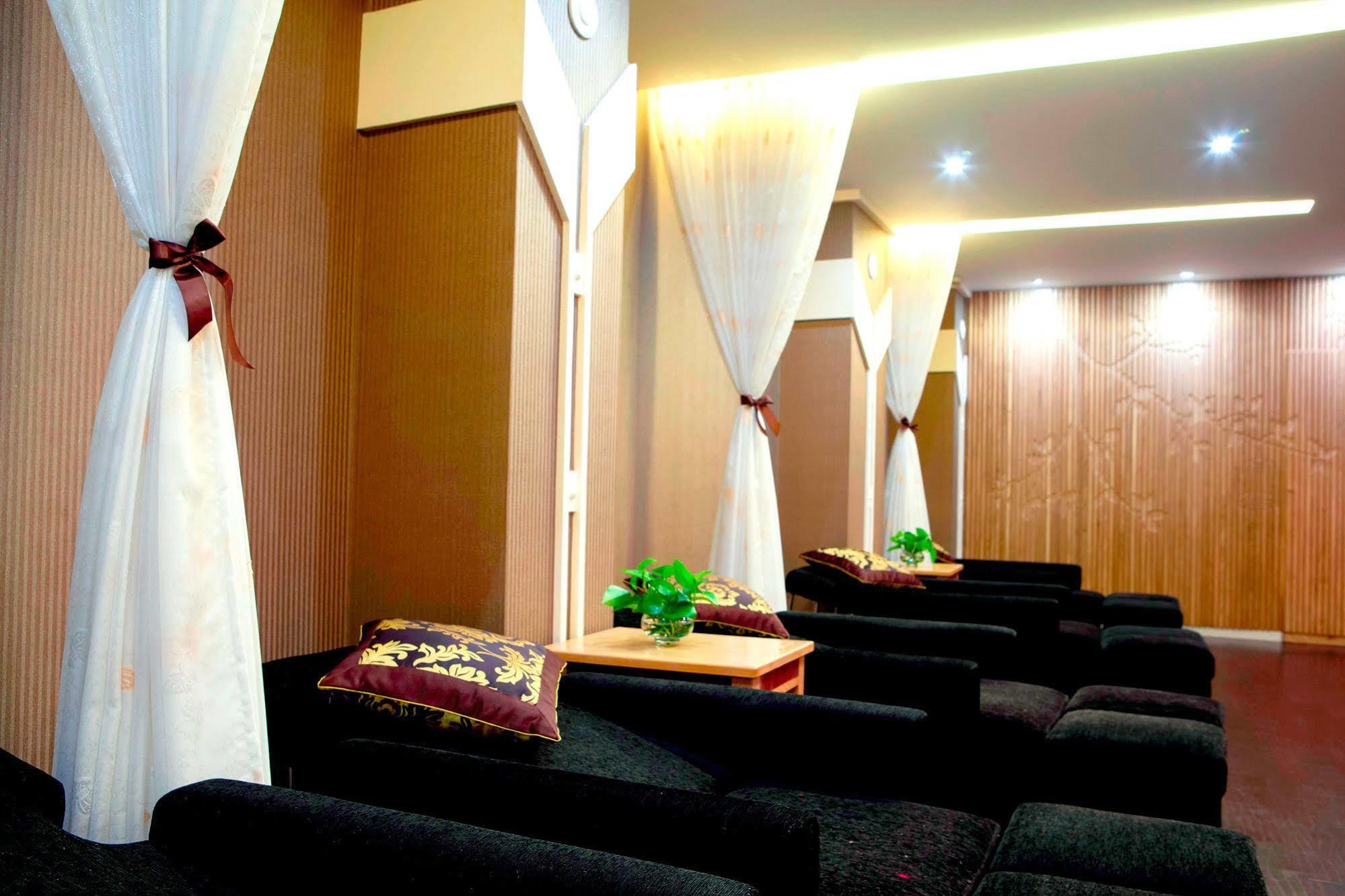 Hai Long Hotel Cat Ba Dong Khe Sau Exterior photo